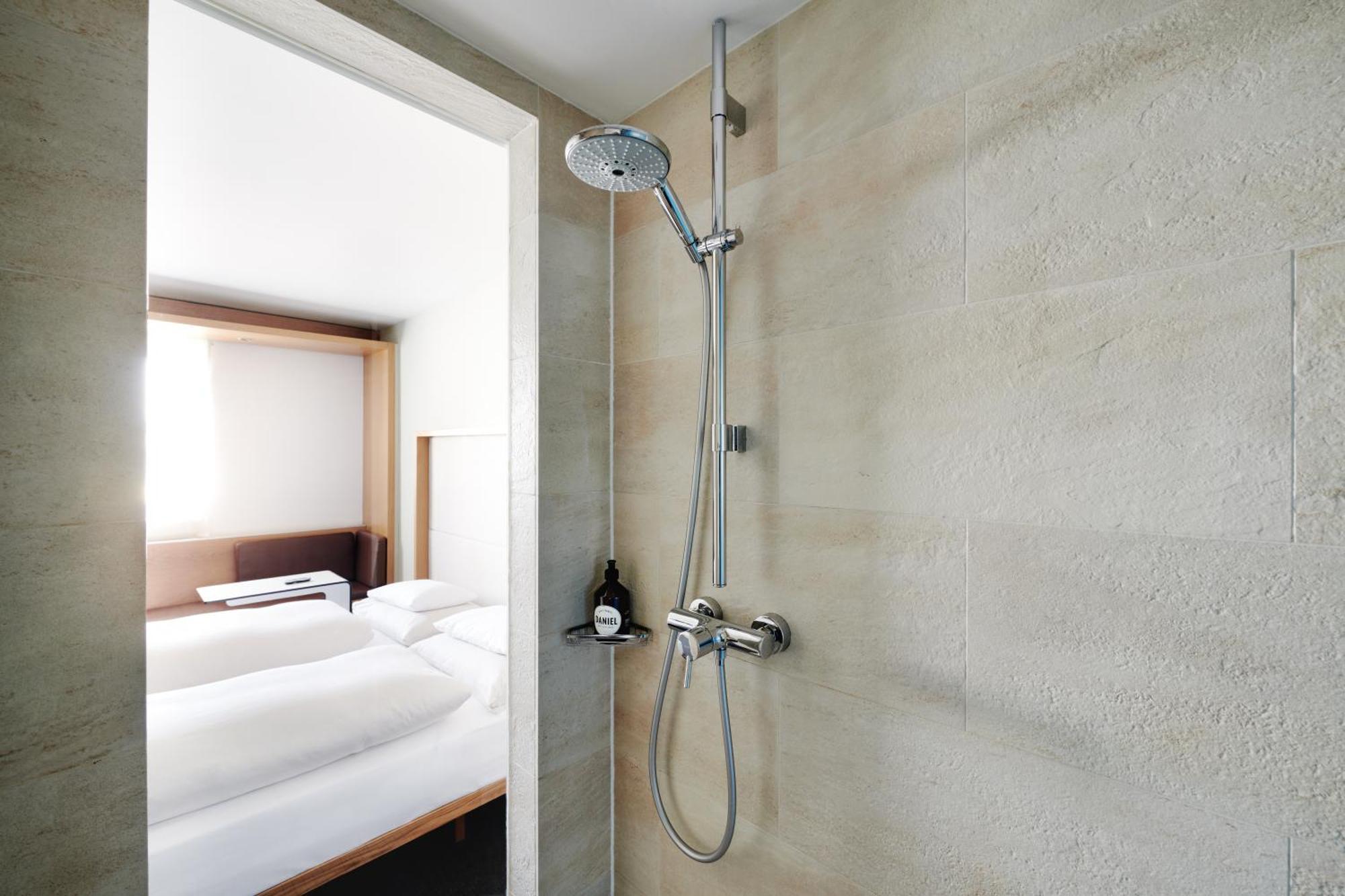 Hotel Daniel Graz - Smart Lifestyle Near City Centre Eksteriør bilde